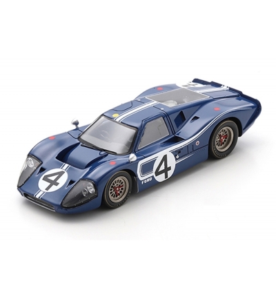 Ford GT40 Mk IV  L.Ruby; D.Hulme #4 24h Le Mans 1967
