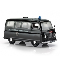 Morris J2 Van - Metropolitan Police